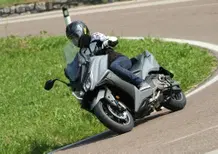 Kymco AK 550