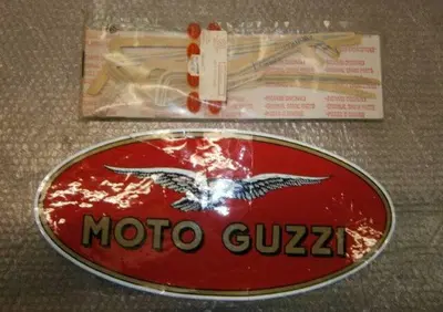 KIT DECALCO Moto Guzzi DECALCO GUZZI 1000 SP - Annuncio 6205077