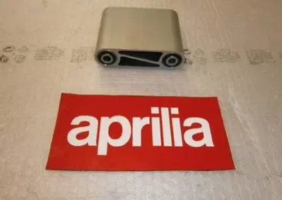 bielletta ammortizzatore Aprilia area 51 - Annuncio 6214777