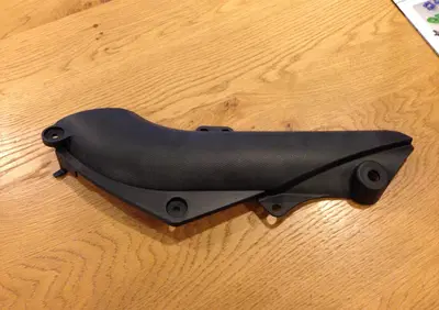 PROTEZIONE TUBO SCARICO Kawasaki ZX6R ZX6R-636 2005-06 - Annuncio 6224285