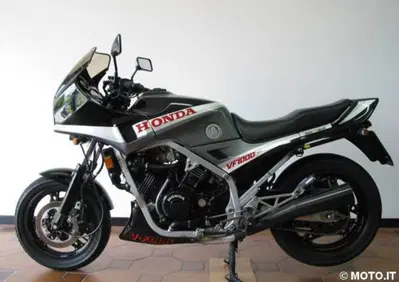 Honda VF 1000 F 1985  87 - Annuncio 6079590