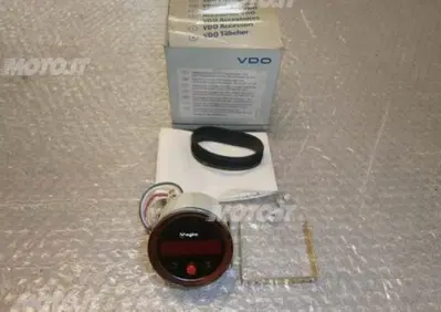 OROLOGIO VEGLIA OROLOGIO DIGITALE DISPLAY ROSSO - Annuncio 6143371