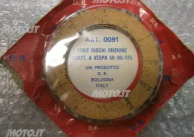FRIZIONE Piaggio KIT FRIZIONE VESPA 50/90/125 - Annuncio 6143409
