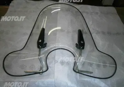 PARABREZZA PIAGGIO PARABREZZA VESPA 50/125 PX/PK - Annuncio 6143506