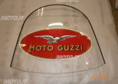 parabrezza moto guzzi PARABREZZA V35/V50 PER CARENATURA - Annuncio 6143507