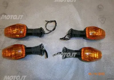 FRECCE SUZUKI KIT FRECCE GSXR 600 2003/06 - Annuncio 6143630