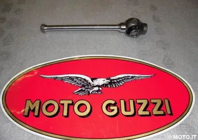 giunto cardanico moto guzzi GIUNTO CARDANICO v35 -v50- v65 - Annuncio 6143674