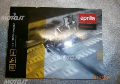 LIBRETTO USO E MANUTENZIONE ITALIANO Aprilia LIBRETTO SR MOTARD 125 USO E MANUTENZIONE - Annuncio 6143733