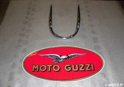 supporto parafango moto guzzi SUPPORTO PARAFANGO 850 GT - Annuncio 6143767