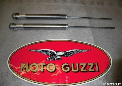 COPPIA AMMORTIZZATORI BITUBO Moto Guzzi COPPIA AMMORTIZZATORI CALIFORNIA 1000 III ANTERIORI - Annuncio 6143792