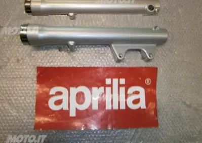GAMBALI Aprilia COPPIA GAMBALI FORCELLA CLASSIC 125 D.40 - Annuncio 6143822