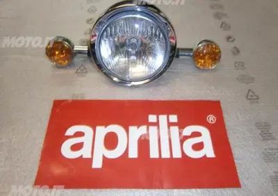 FARO ANTERIORE APRILIA FARO ANTERIORE SCARABEO 125/150/200/250 - Annuncio 6143839