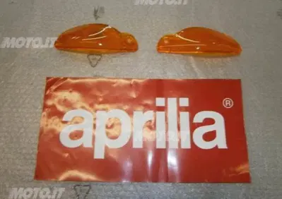 VETRI FRECCE Aprilia COPPIA VETRI FRECCE GULLIVER 50 POSTERIORI - Annuncio 6143850