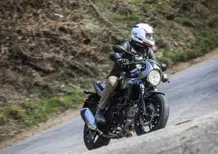 Suzuki SV650X. La cafè racer di Hamamatsu