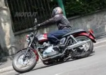 TRIUMPH Bonneville T100