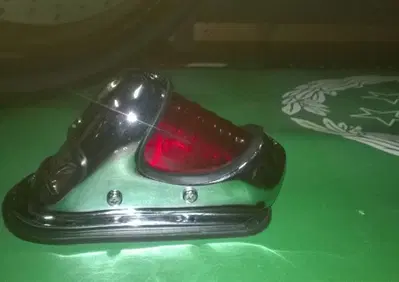 Fanale posteriore Beehive Harley-Davidson - Annuncio 7107594