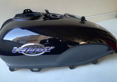 Serbatoio Kymco Venox 250 - Annuncio 7110364