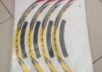 Strisce Evotech Yamaha T-Max - Annuncio 7133461