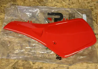 FIANCATINA SX ROSSA Aprilia Tuareg 125 - Annuncio 6281869