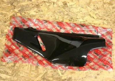 FIANCATINA SINISTRA NERA Aprilia Pegaso 125 - Annuncio 6282088