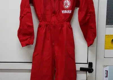 OFFERTA!!TUTA ORIGINALE YAMAHA !! TUTA YAMAHA ROSSA - Annuncio 6282642