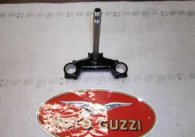 PIASTRA FORCELLA Moto Guzzi PIASTRA FORCELLA INFERIORE CALIFORNIA 1100 STONE - Annuncio 6295309