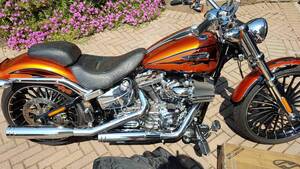 Harley-Davidson 1800 Breakout (2012 - 14) - FXSBSE 