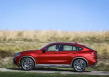 BMW X4 2018. Veste sportiva con un carattere docile e confortevole [Video]