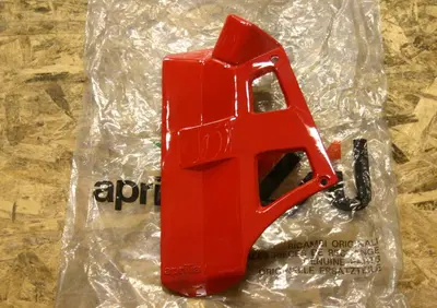 CONVOGLIATORE SX ROSSO Aprilia ETX 125 - Annuncio 6317886