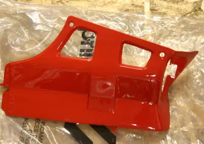 CONVOGLIATORE DX ROSSO Aprilia ETX 125 - Annuncio 6317906