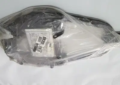 PORTAPACCHI YAMAHA XC300 Givi PORTAPACCHI PER YAMAHA XC300 VERSITY MBK KILIBRE300 - Annuncio 6320674