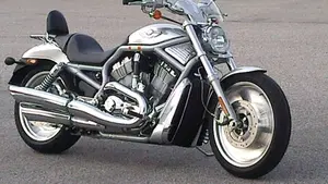 Harley-Davidson 1130 V-Rod (2002 - 05) - VRSCA  (2)
