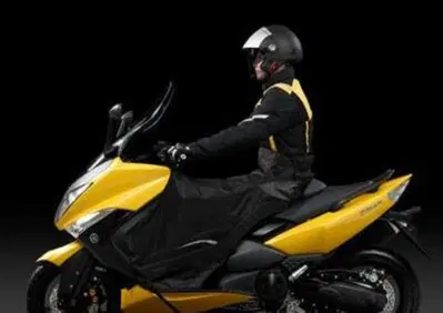 COPRIGAMBE TMAX Yamaha - Annuncio 7486332