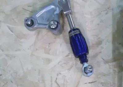 SISTEMA REGOLAZIONE ALTEZZA AMMORTIZZATORE NEXUS Gilera NEXUS 500 - Annuncio 6283730