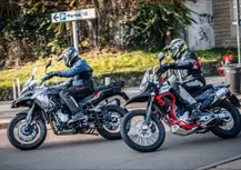 Benelli TRK 502X vs SWM Superdual X: sfida tra medie