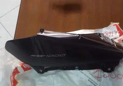 CONVOGLIATORE ESTERNO SX APRILIA RSV-RSVR 1000 - Annuncio 7545520