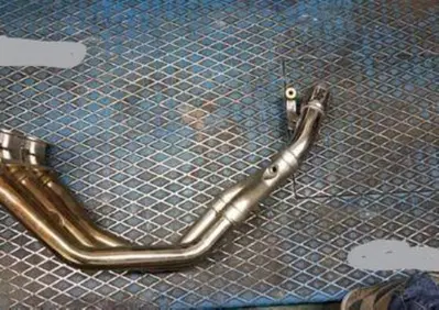 COLLETTORE SPEED TRIPLE DA 2007 Triumph - Annuncio 7548304