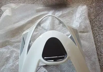 SCUDO ANT. BIANCO ICE XCITING 300 R 500 R 2007 200 Kymco - Annuncio 7565768