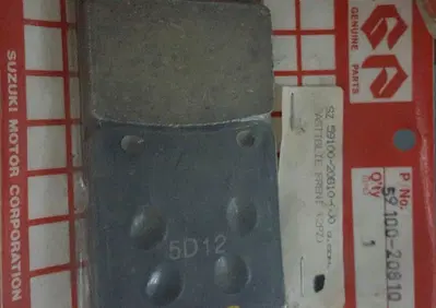 PASTIGLIE FRENI ORIGINALI SUZUKI 59100-20810-000 - Annuncio 7572623