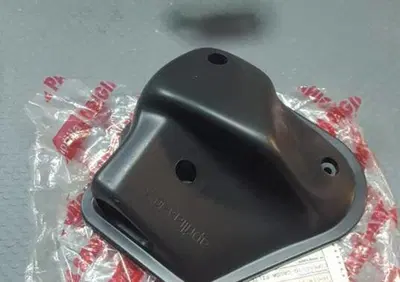 COPERCHIO CASSA FILTRO AREA 51 Aprilia - Annuncio 7576105