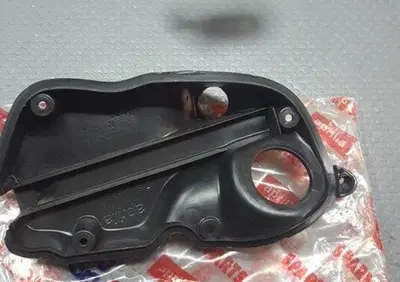 CORPO CASSA FILTRO SCARABEO 50 1993 2000 Aprilia - Annuncio 7576482
