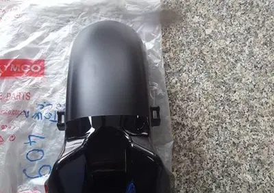 PARAFANGO NERO ANT. DOWNTOWN 350 Kymco - Annuncio 7576965