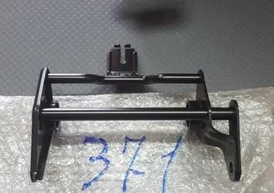 BIELLETTA ATTACCO MOTORE SR 50 CARB. SR 50 H2O Aprilia - Annuncio 7584863