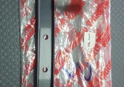 SUPPORTO SCUDO INTERNO SR 50 1993 Aprilia - Annuncio 7586041