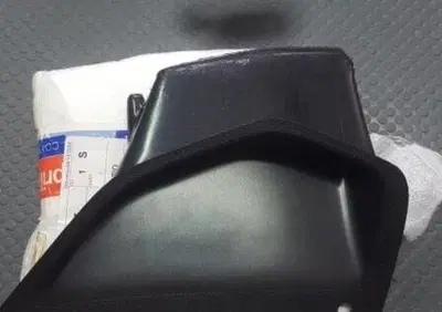 PRESA ARIA SX APRILIA SR 50 125 - Annuncio 7592053