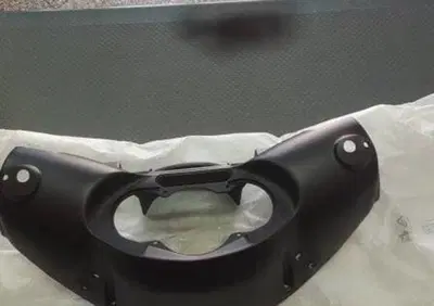 PLANCIA CRUSCOTTO NERA SR 50 CARB.E DITECH SR 125 Aprilia - Annuncio 7595820