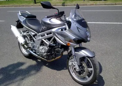 Hyosung Comet GT 650 R (2005 - 16) - Annuncio 7598088