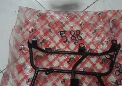 TELAIO SUPPORTO CARENA AF1 50 1989 Aprilia - Annuncio 7602361