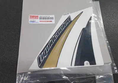 ADESIVO LIQUIDCOOLED YAMAHA AEROX 1BXF83993000 - Annuncio 7620177