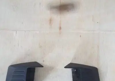 SUPPORTI (CP) FRECCE ANT. PEUGEOT METROPOLIS 50 - Annuncio 7637674